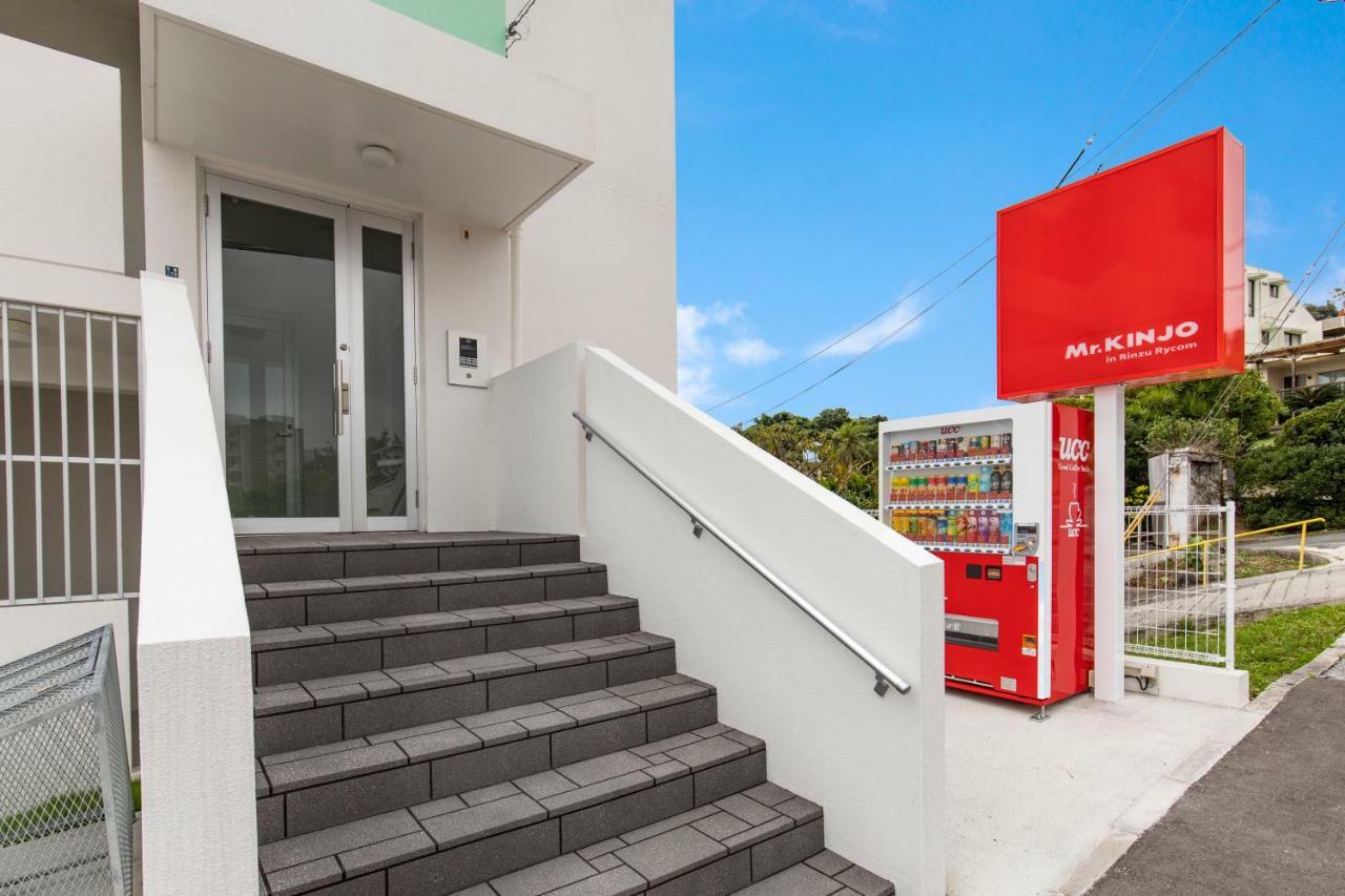Mr.Kinjo Inn Rinzu Rycom Okinawa Exterior photo